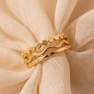 Stackable 3 Rings Set, 14K Gold Plated, Minimalist Wavy Gold Band, Beaded Band, 925 Sterling Silver Jewelry, Hammered Band, Bridesmaid Gift