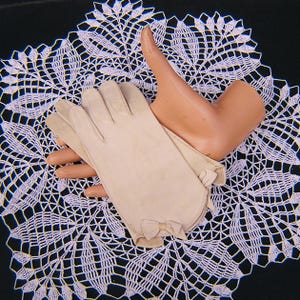 Vintage Kid Leather Gloves with Bow Detail at Wrist
