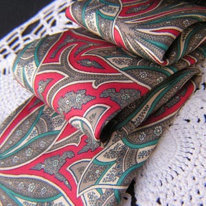 Vintage Gucci Silk Tie Made in Italy