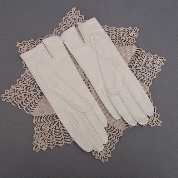 Soft White Leather Gloves with Decorative Gold Bu… - image 6
