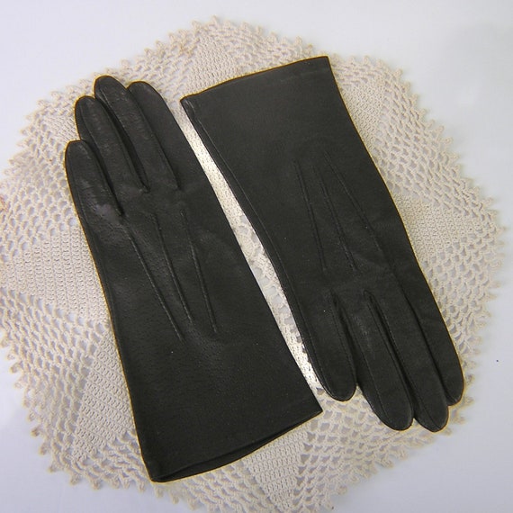 Vintage Black Leather Gloves - image 2