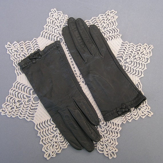 Vintage Black French Leather Gloves with Bow Deta… - image 3