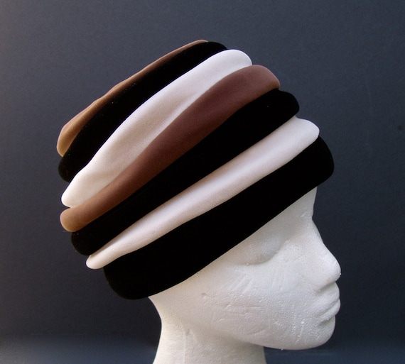 Velvet Hat Vintage Fashion Evelyn Varon Exclusive - image 1