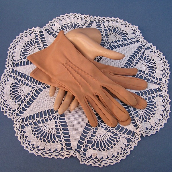 Vintage Tan Gloves