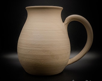 Personalisierter Steingutbecher mit individueller Gravur, handgefertigtes Keramikgeschenk (über 700 ml), #2025-067