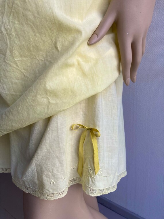 Pretty hand sewn cotton light yellow embroidered … - image 6