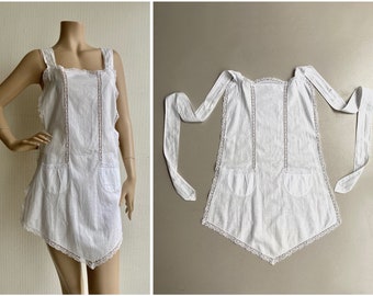 Antique 1920s white cotton maid servant apron with lace