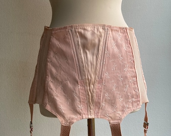 1940s vintage soft pink cotton girdle 76 cm waist