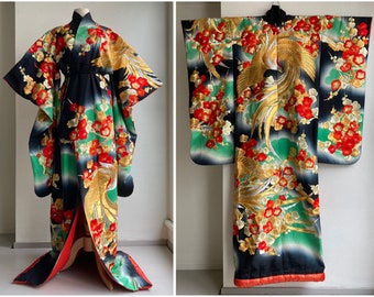 Stunning majestic Japanese uchikake wedding coat kimono fully embroidered with gold birds of paradise and flowers - FREE SHIPPING