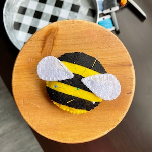 Felt Bee Mini Pincushion
