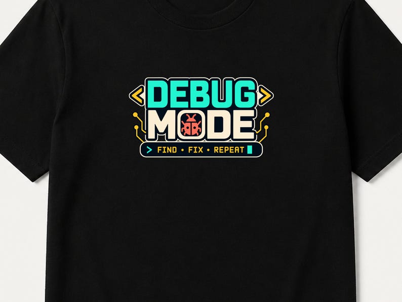 Software Developer Debugging graphic T-shirt in black, print detail