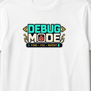 Software Developer Debugging graphic T-shirt in white, print detail