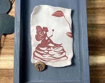 Caja de sombras de azulejos de cerámica con diseño de hadas - Transferencia de imagen dibujada a mano