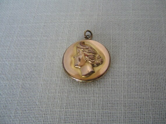 Antique LOCKET PENDANT Charm Lady Profile Round V… - image 4