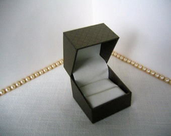 RING JEWELRY BOX Taupe Gift Box for Jewelry Display, Storage, Gift, Proposal, Wedding or Anniversary, Ring Storage Box Bridal Jewelry