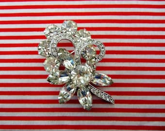 EISENBERG BROOCH PIN Clear Crystal Rhinestones Silver Tone Vintage Costume Jewelry Designer Collectible Jewelry Wedding Jewelry 30s 40s