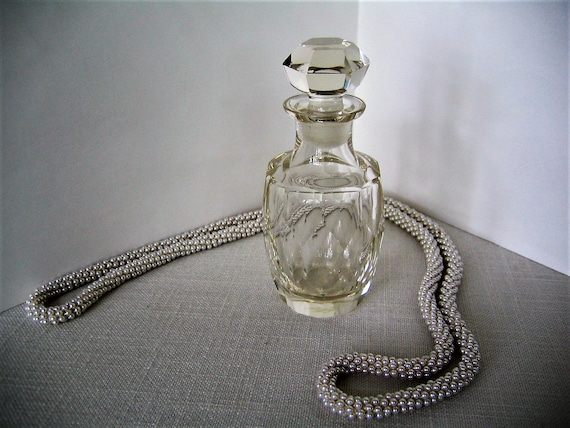 Antique Clear Crystal Perfume Bottle Vintage Clea… - image 4