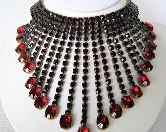 CZECH GLASS Necklace Bib Choker Large Dramatic Antique Maroon & Red Drippy Art Deco Gold Tone Vintage Costume Jewelry