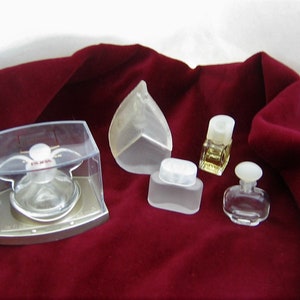 5) Vintage PERFUME BOTTLES Mini Collectible Perfume Bottles Miniature Perfume Bottles Discontinued
