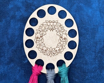 Creepy Christmas Skull Wreath Thread Keep / Thread Organizer