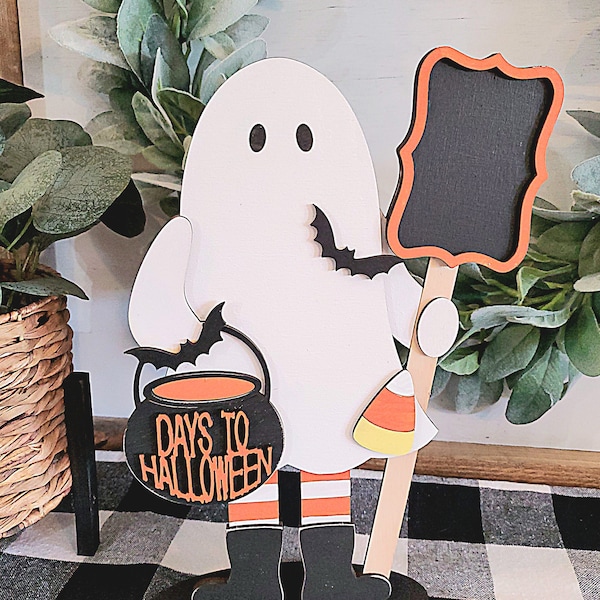 Halloween ghost chalkboard countdown, Halloween decor