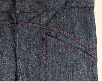 Jeans WRANGLER Bell Bottoms Flare Denim des années 70 ~ surpiqûre rouge ~ accent de lune inversée ~ poches plaquées ~ Hippie ~ fermeture éclair Talon 30 X 34 RARE ! *