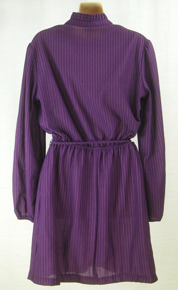 Vtg 60s-70s Purple Pinstripe long sleeve Crepe Mi… - image 4