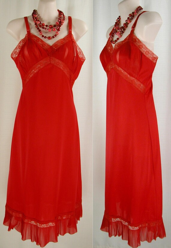 sexy 50s dress