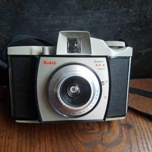 kodak Brownie 44 A 127   1960S  film camera. with brown canvas  case  ,free uk post