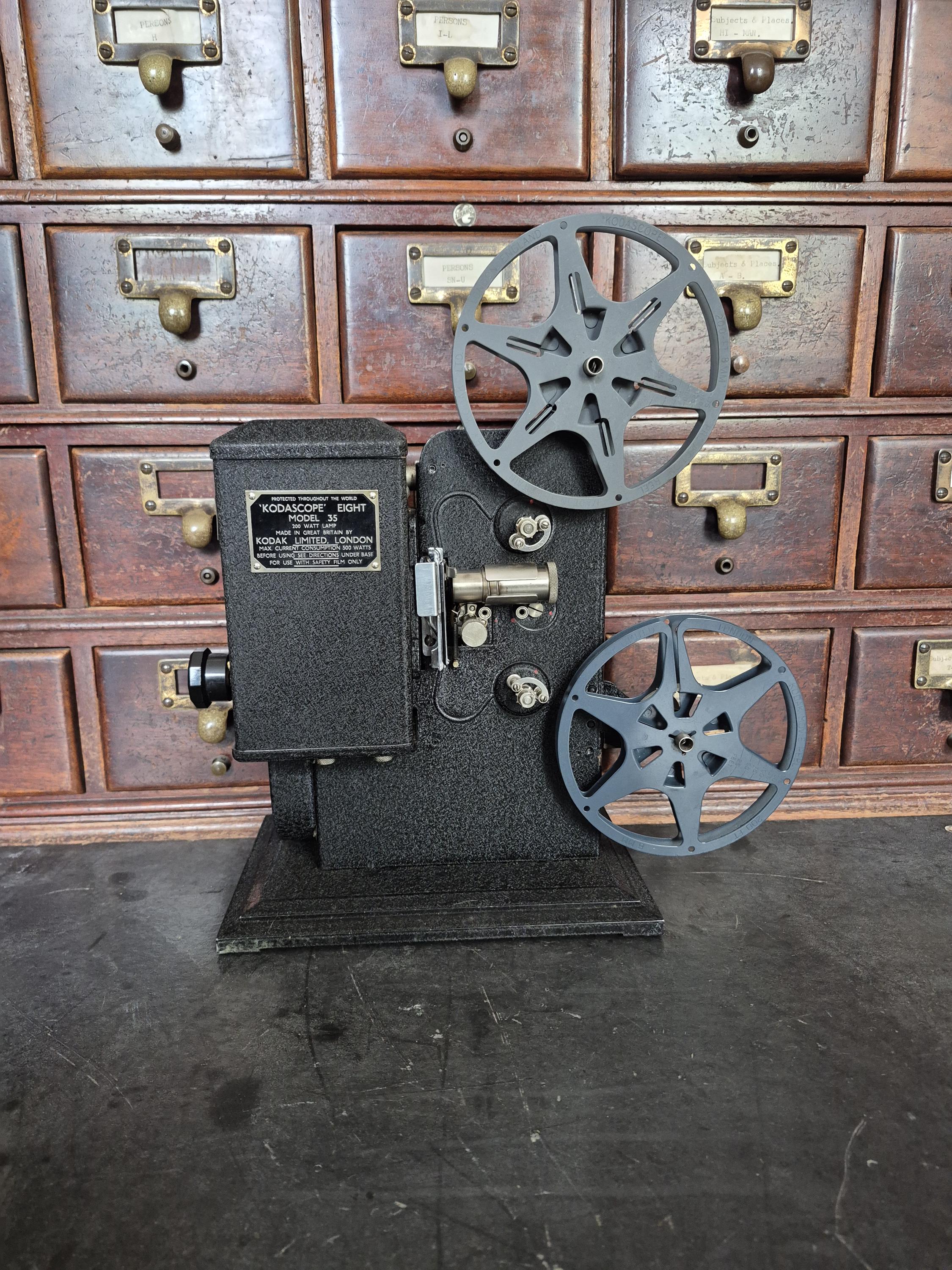 1930S 40s KODASCOPE ,KODAK Movie Projector, (for Display