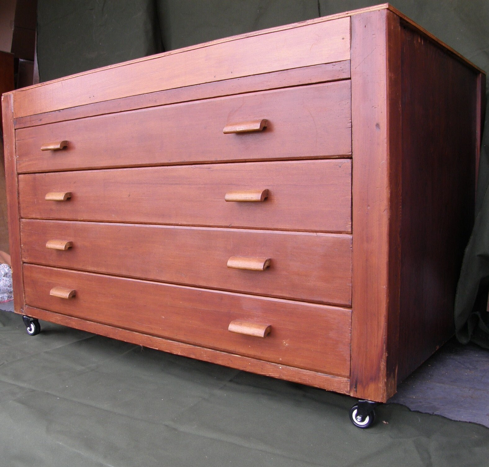 White with Pine Top Fast UK Delivery. Capri Wide Chest of Drawers 4 Drawers