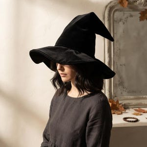 Gotisk sammetshäxhatt, handgjord cosplay-kostym, häxig Halloween-gåva, magisk trollkarlskostymtillbehör
