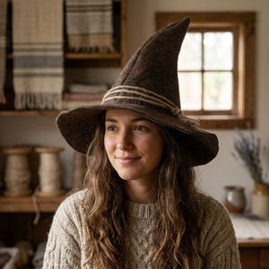 Filthäxhatt, skogsmarktrollkarlsmössa, rustik älv-lajvgåva, brun ullrenässansdräkthuvudbonad, Cottagecore Halloween Cosplay-rekvisita
