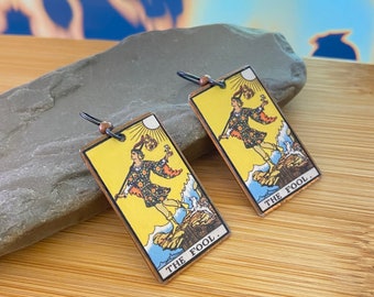 The Fool tarot card earring: black niobium ear wire divination jewelry
