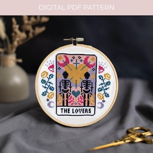 DIGITAAL PATROON The Lovers Tarotkaart moderne kruissteek - maan sterren bloemen hemels gotisch kruissteekpatroon - leer kruissteek
