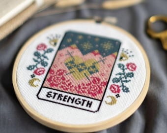 DIGITAL PATTERN Strength Tarot Card Modern Cross Stitch - Moon Stars Floral Celestial Gothic Cross Stitch Pattern - Learn Cross Stitch