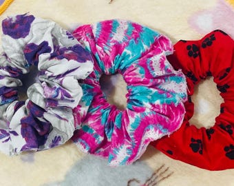 Handmade Cute  Scrunchies: Effortless and Soft Hair Accessories (Set of 3)