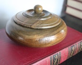 vintage Mahoe wood bowl with lid, Round turned wood bowl, wood trinket box with lid, Round wood box, jewelry box, desk accessory, catch all