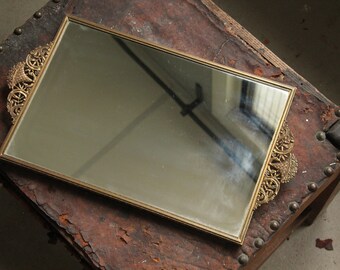 Amazon Com Vintage Gold Tone Vanity Mirror Tray With Oval Beautiful