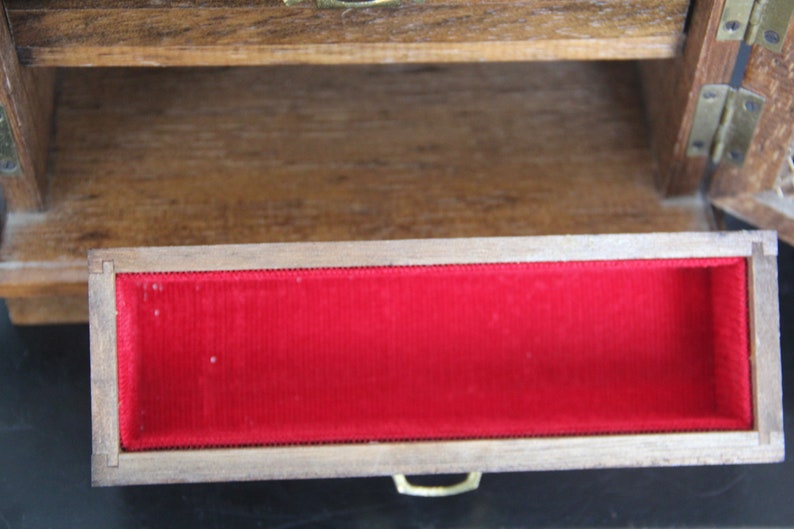 solid wood with gold metal screen Japan small jewelry Box Vintage solid wood jewelry box red interior