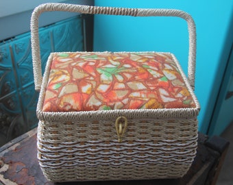 Cute Vintage Singer Sewing Basket Wicker Woven Mint Green & Pink