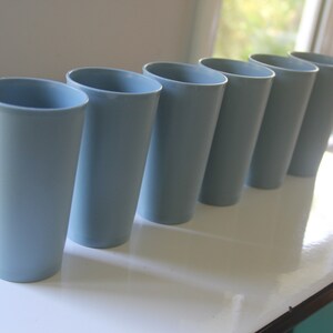 Vintage Country Blue Tupperware Juice Tumblers, Great condition! Beautiful blues! cups, #873 series,