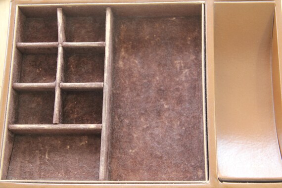 Vintage Camel brown Jewelry Box with Gold Trim - … - image 3
