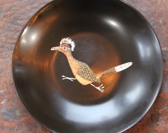 Couroc of Monterey CA, Round Vintage Bowl, inlayed wood ROADRUNNER, Couroc Roadrunner Bowl ~ Vintage Inlay Southwestern Bird bowl 7 3/4"