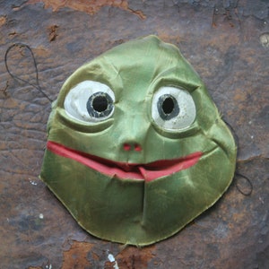 Antique Halloween Gauze Mask, Halloween Gauze FROG Mask, Antique Halloween!