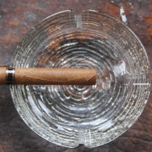 Stunning Clear glass Cigar ashtray,LARGE Vintage Glass Cigar Ashtray, Anchor Hocking Sorrento ashtray, Glass Cigar Ashtray, textured glass