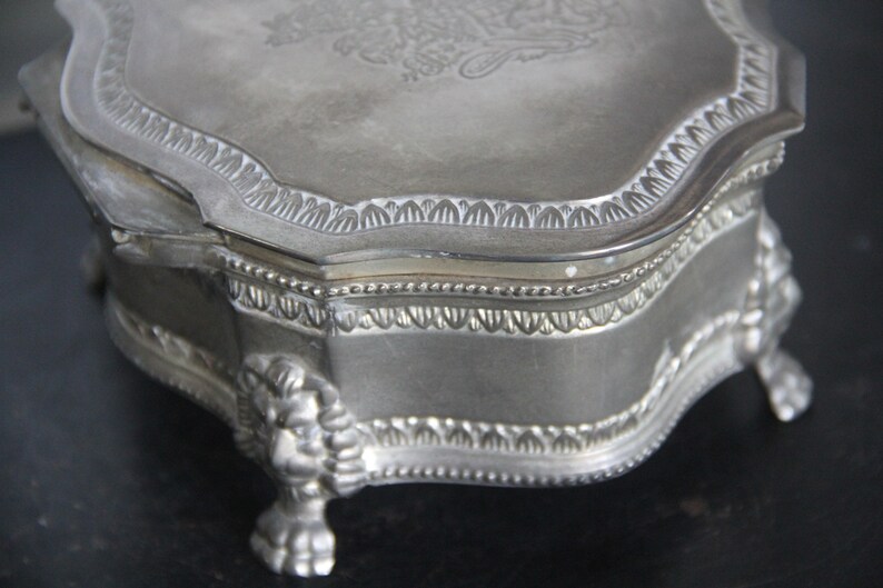 Vintage Jewelry Box Lion & Unicorn/ Silver Plated International Silver Company / vintage Unicorn Silver Jewelry Box / Dieu et mon driot image 5