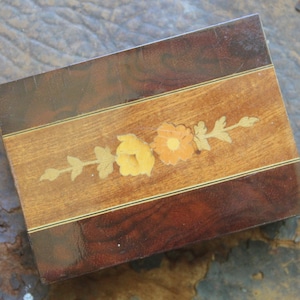 Vintage Marquetry Jewelry Box , Vintage Inlaid wood Musical Jewelry Box, &quot;Come Back to Sorrento&quot;, Floral wood jewelry box