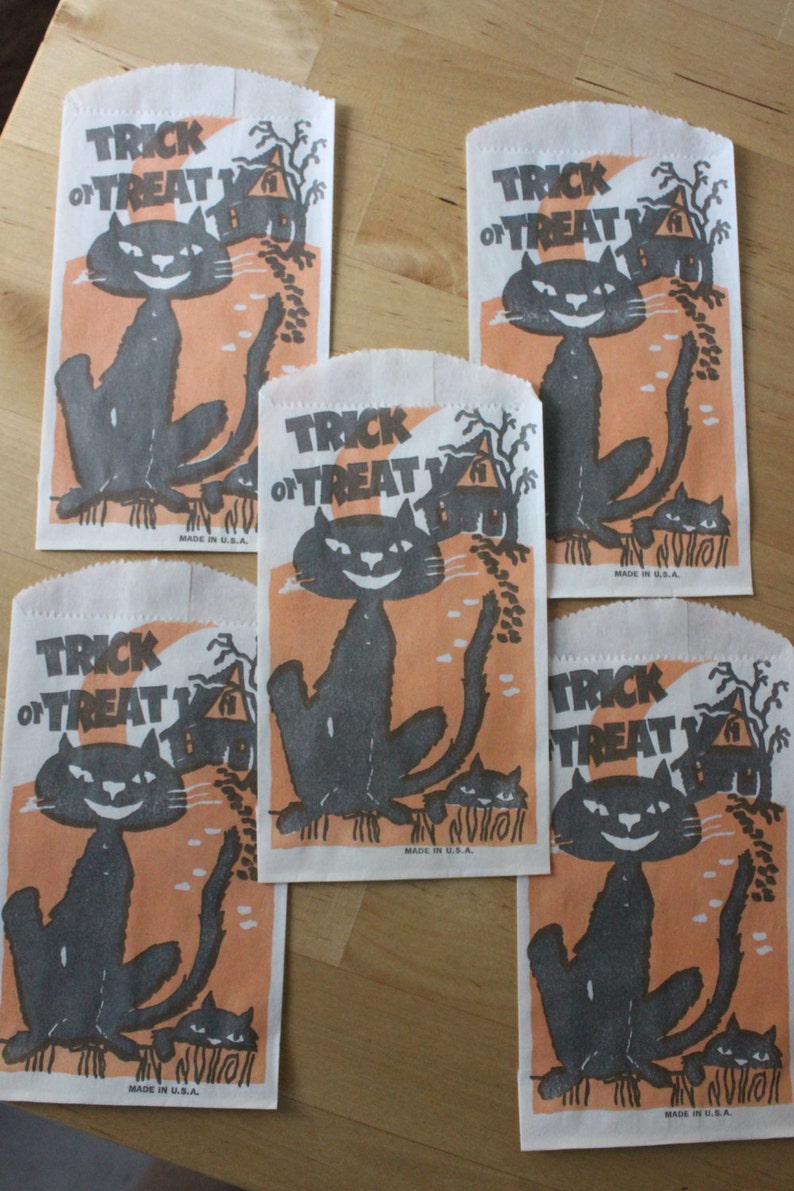 Vintage Halloween Ephemera 1960s Halloween ephemera,60/'s Halloween 6 NOS Vintage Trick or Treat Bags Vintage Black CatHaunted House bags