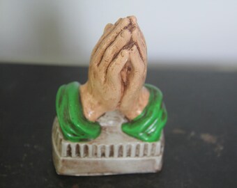 Vintage Praying Hands Chalkware Statue: 1950s Mid-Century Decor
